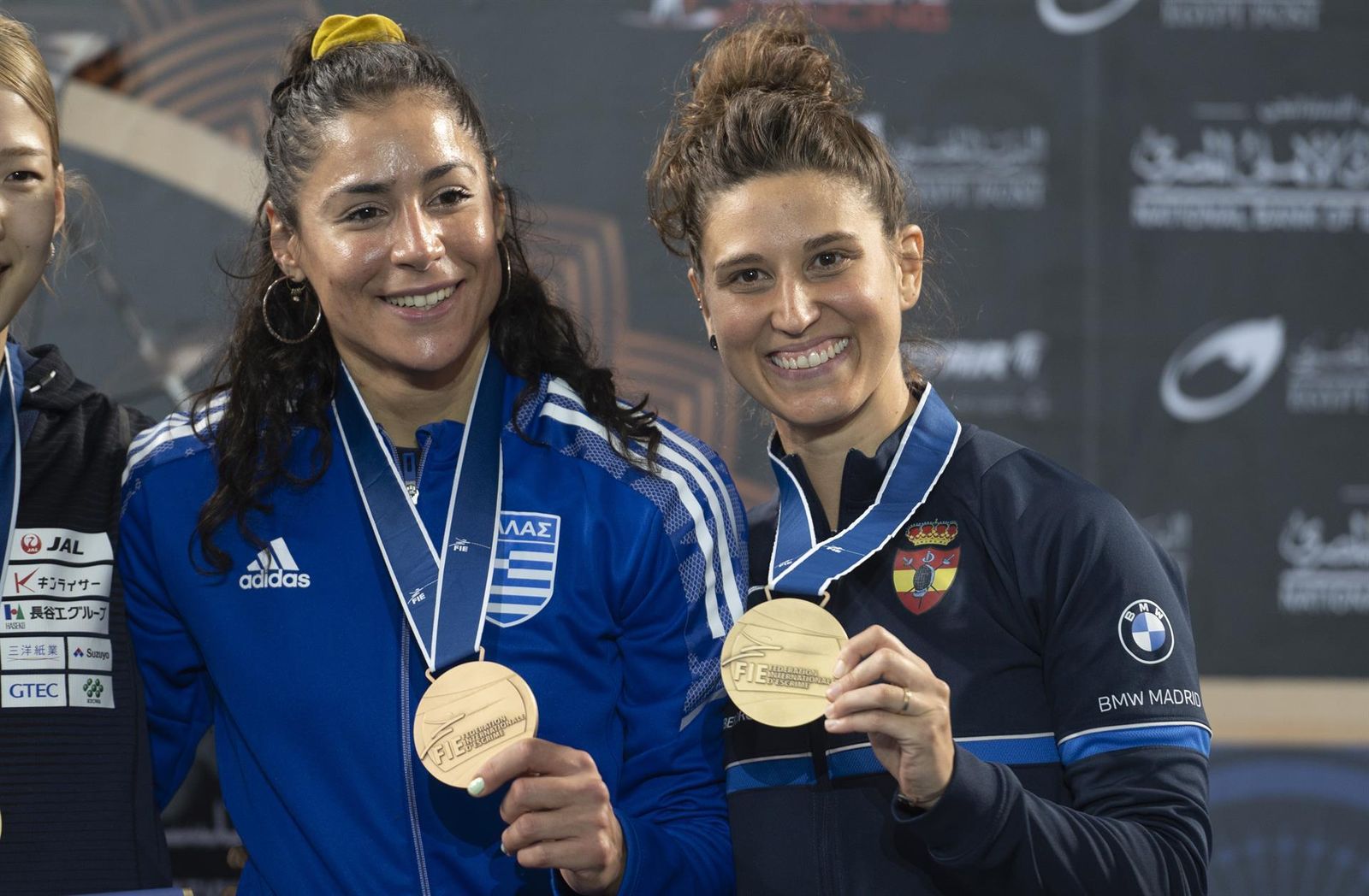 Araceli Navarro se lleva el bronce en el Mundial de esgrima