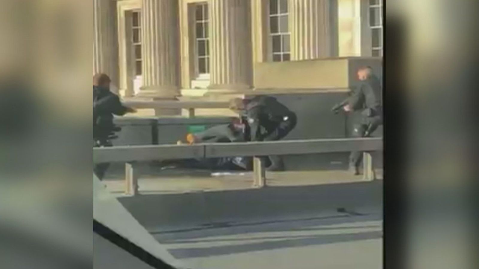 El terrorista de Londres portaba un falso cinturón explosivo adosado al cuerpo