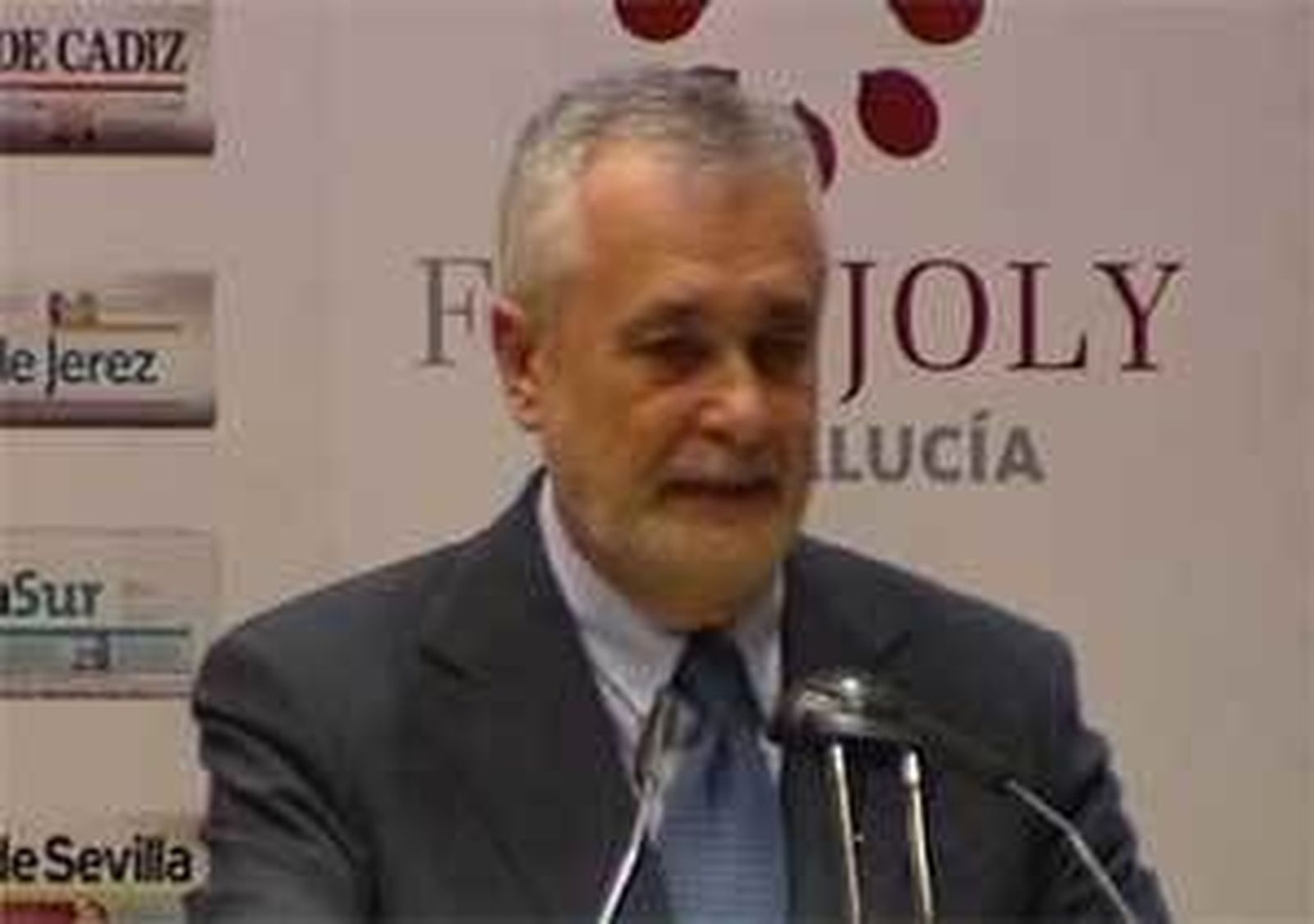 Griñán defiende la gestión de Invercaria y afirma  que la cinta grabada tiene "trece manipulaciones"