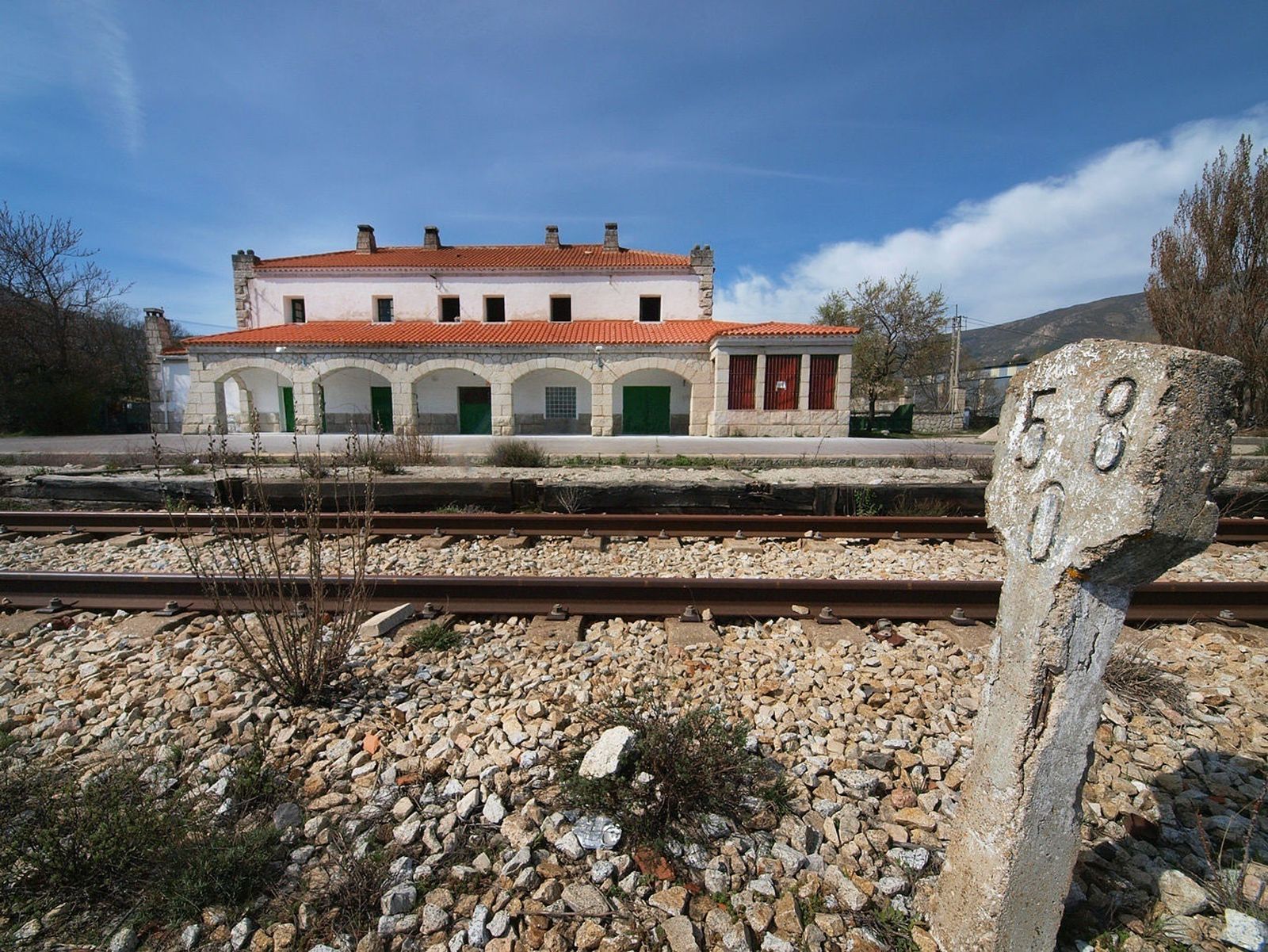 Antigua estación de Bustarviejo