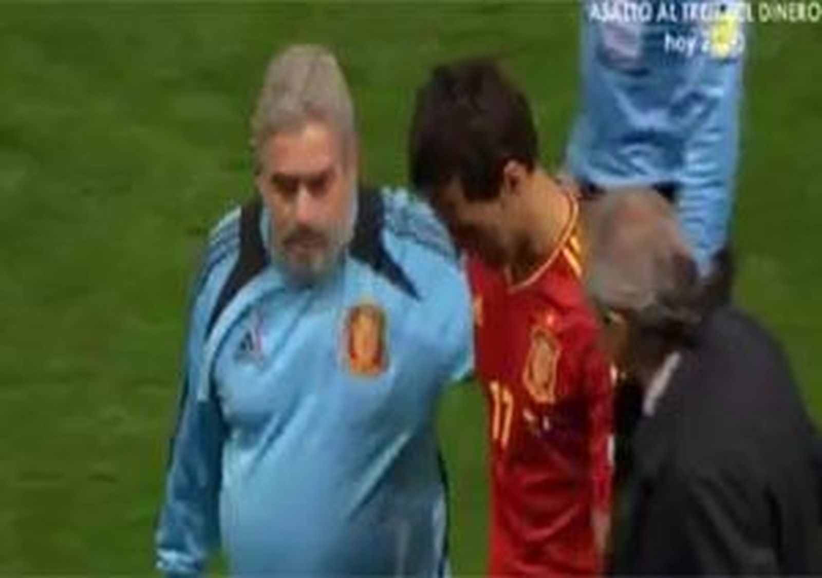 Arbeloa, con una lesión muscular, podría dejar a Mourinho sin laterales