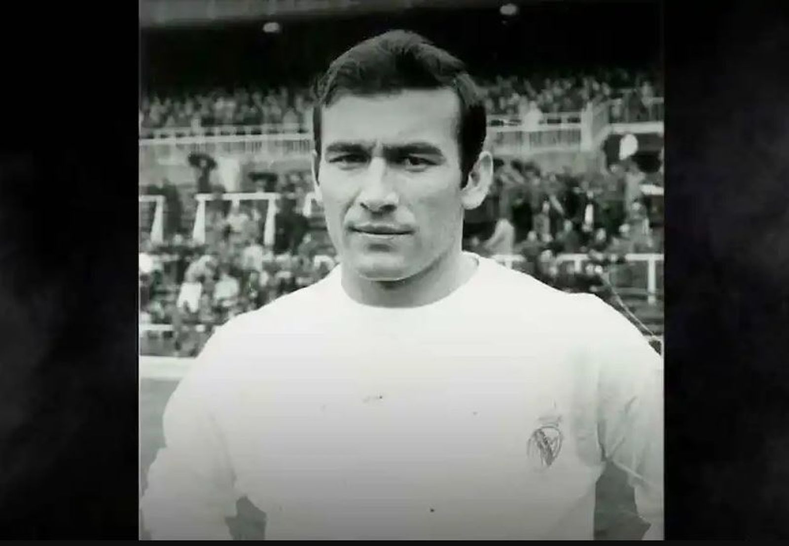 Antonio Calpe, que vistió la camiseta del Real Madrid entre 1965 y 1971, falleció el 7 de abril. Calpe jugó 121 partidos con el Real Madrid y ganó una Copa de Europa, tres ligas y una Copa de España. También jugó en el Levante entre 1962 y 1965, etapa en la que logró el primer ascenso a Primera del conjunto valenciano.