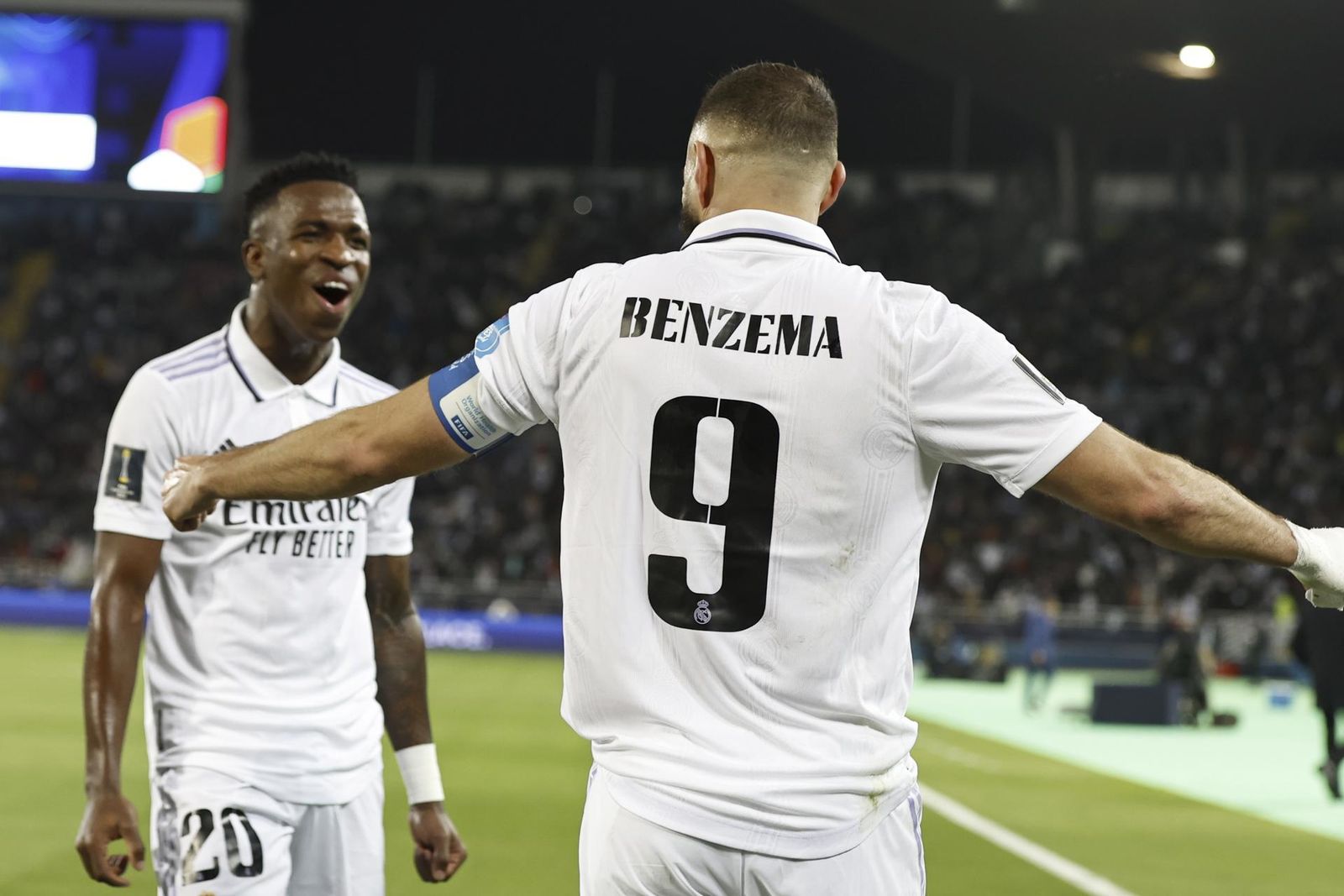 Vinicius y Benzema