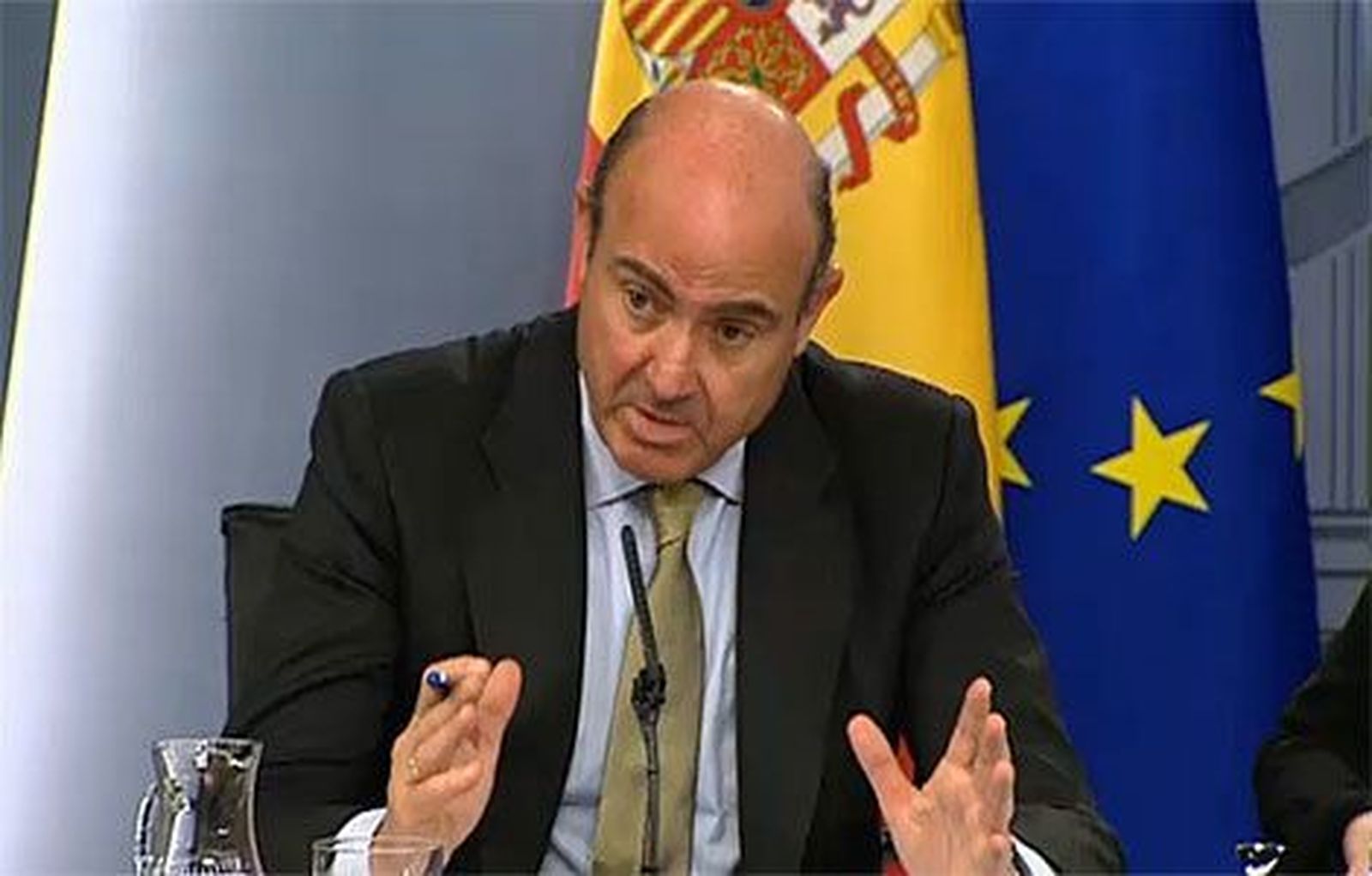 El Gobierno eleva el crecimiento del PIB al 1,2% en 2014 y al 1,8% en 2015