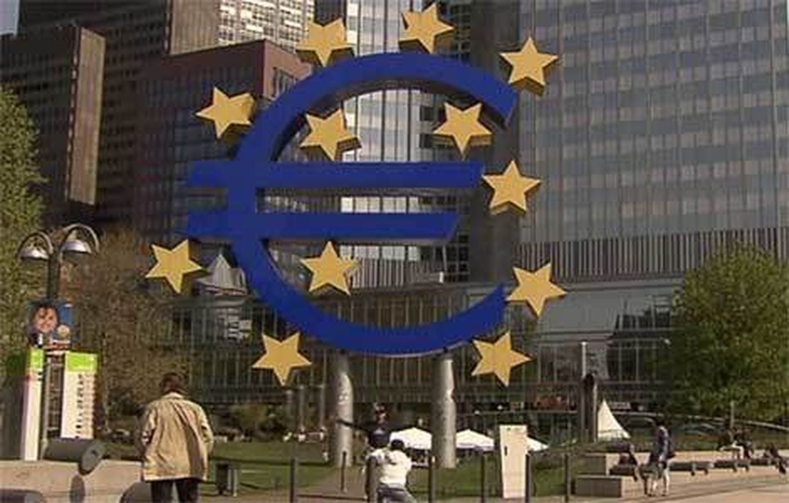 La Eurozona trata este lunes la situación en Grecia y la congelación de fondos a España