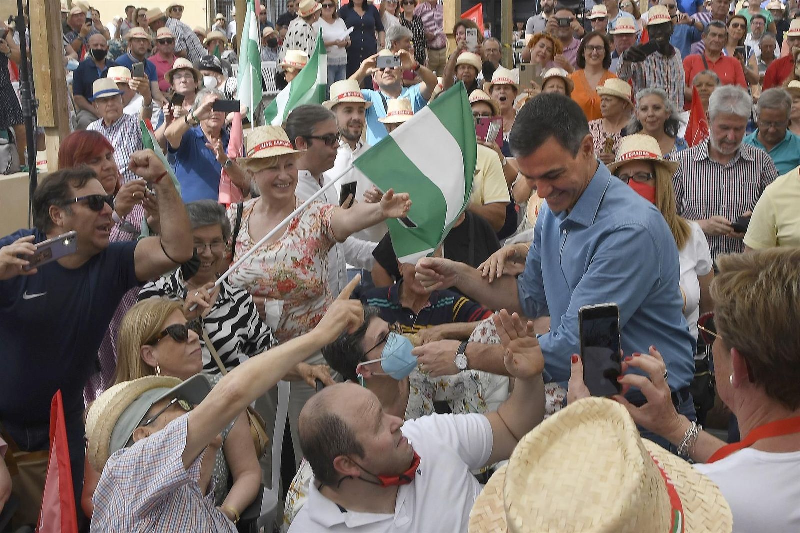 Pedro Sánchez entra en la campaña andaluza para impulsar la candidatura de Espadas