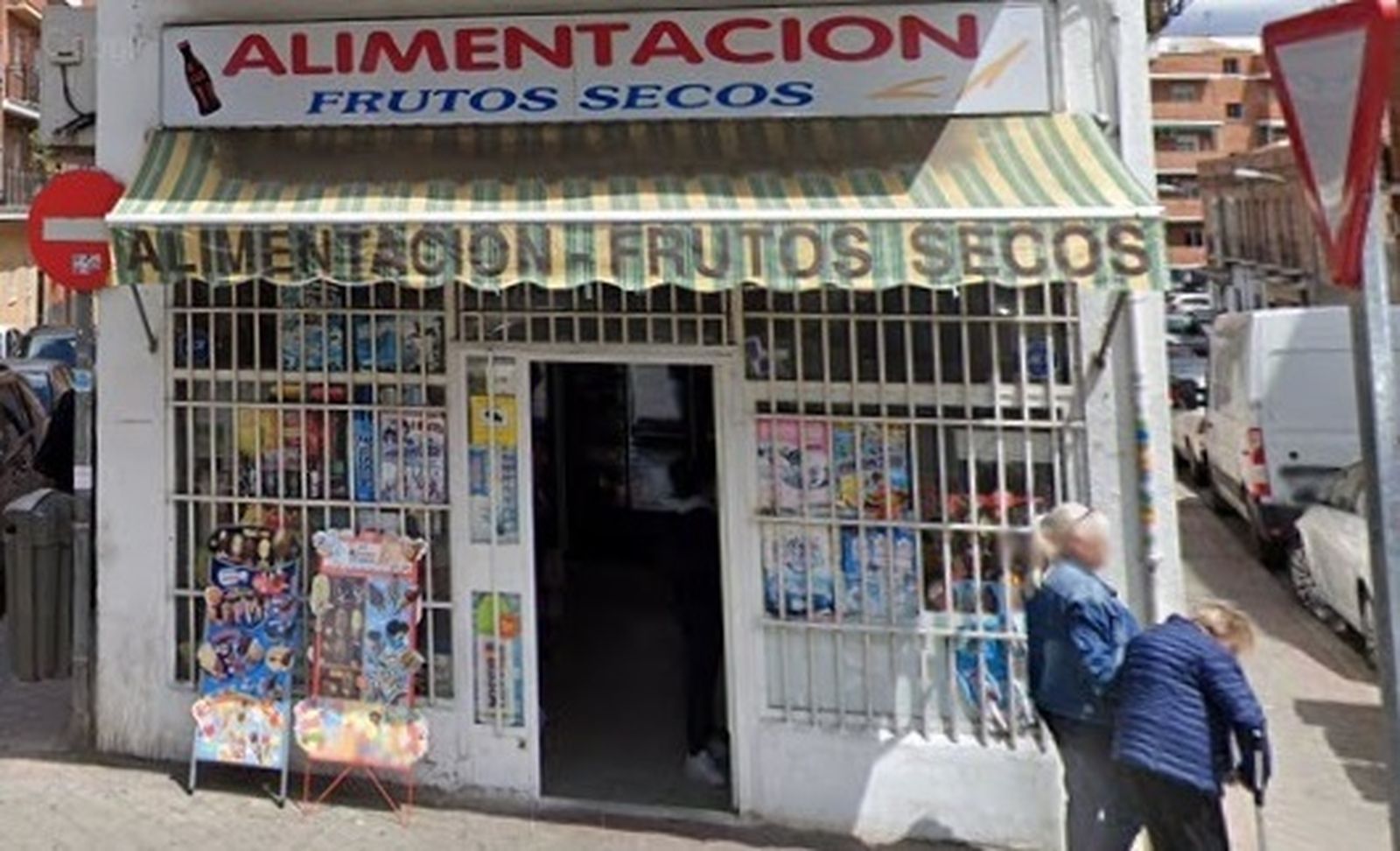 Establecimiento regentado por ciudadanos chinos