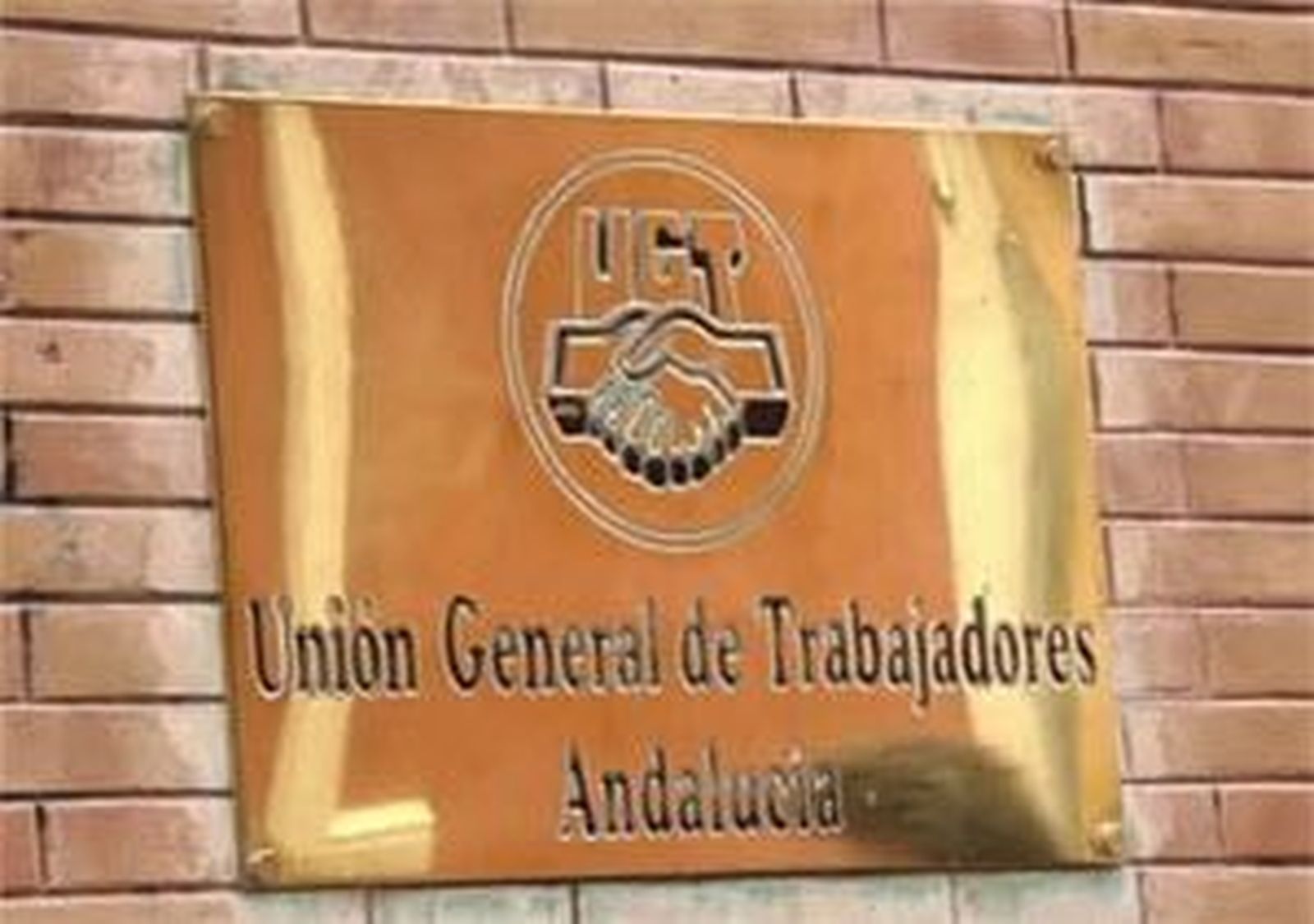 UGT pagaba con facturas falsas los gastos de sus sedes andaluzas