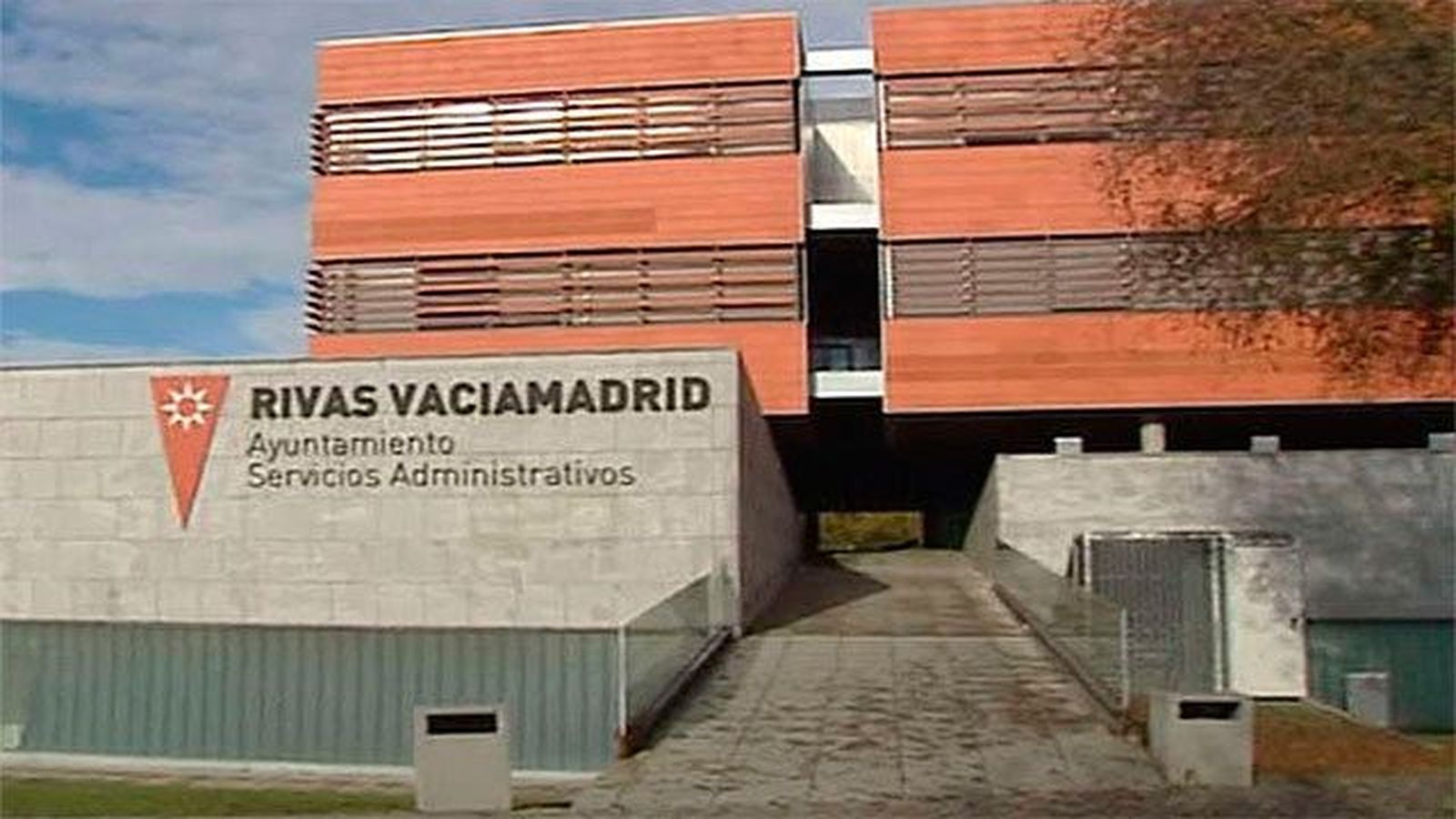 La UCO registra el ayuntamiento de Rivas Vaciamadrid por orden del juez Pedraz