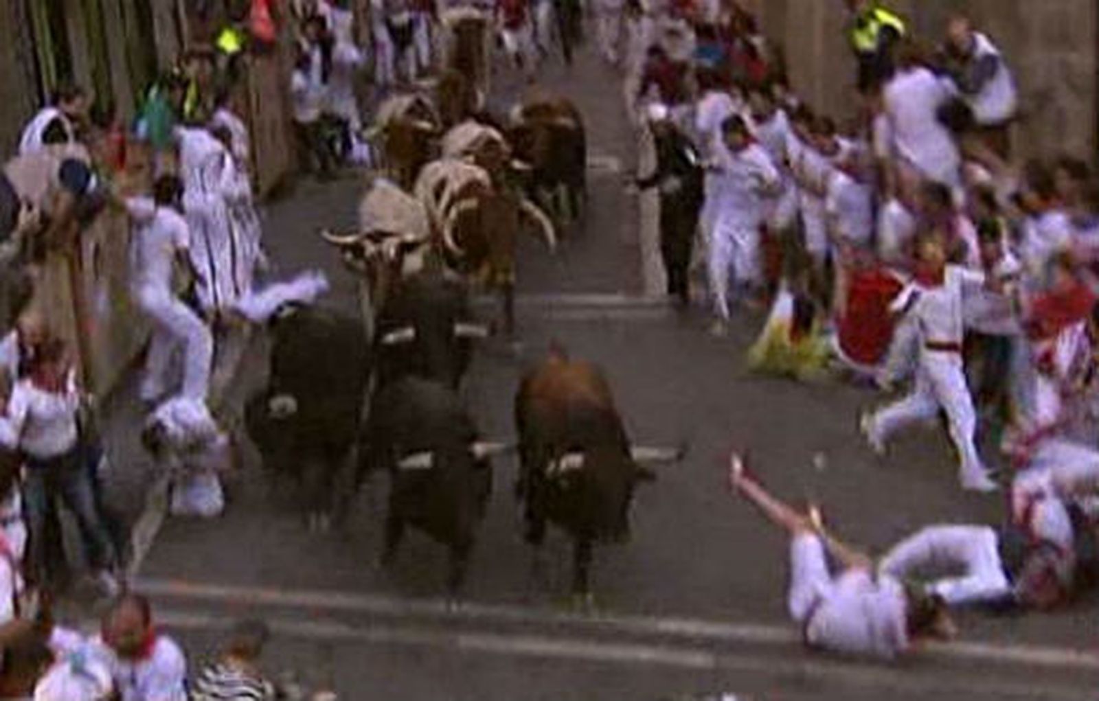 Seis trasladados a hospitales tras  el sexto encierro de las fiestas de San Fermín