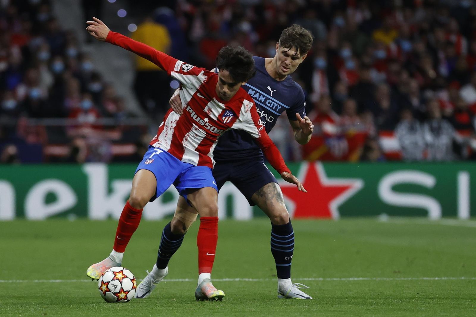 Joao Félix ante el Manchester City