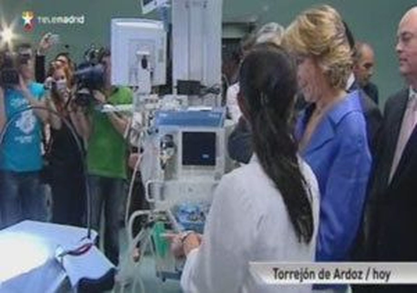 Aguirre inaugura el hospital de Torrejón, el décimo que abre como presidenta