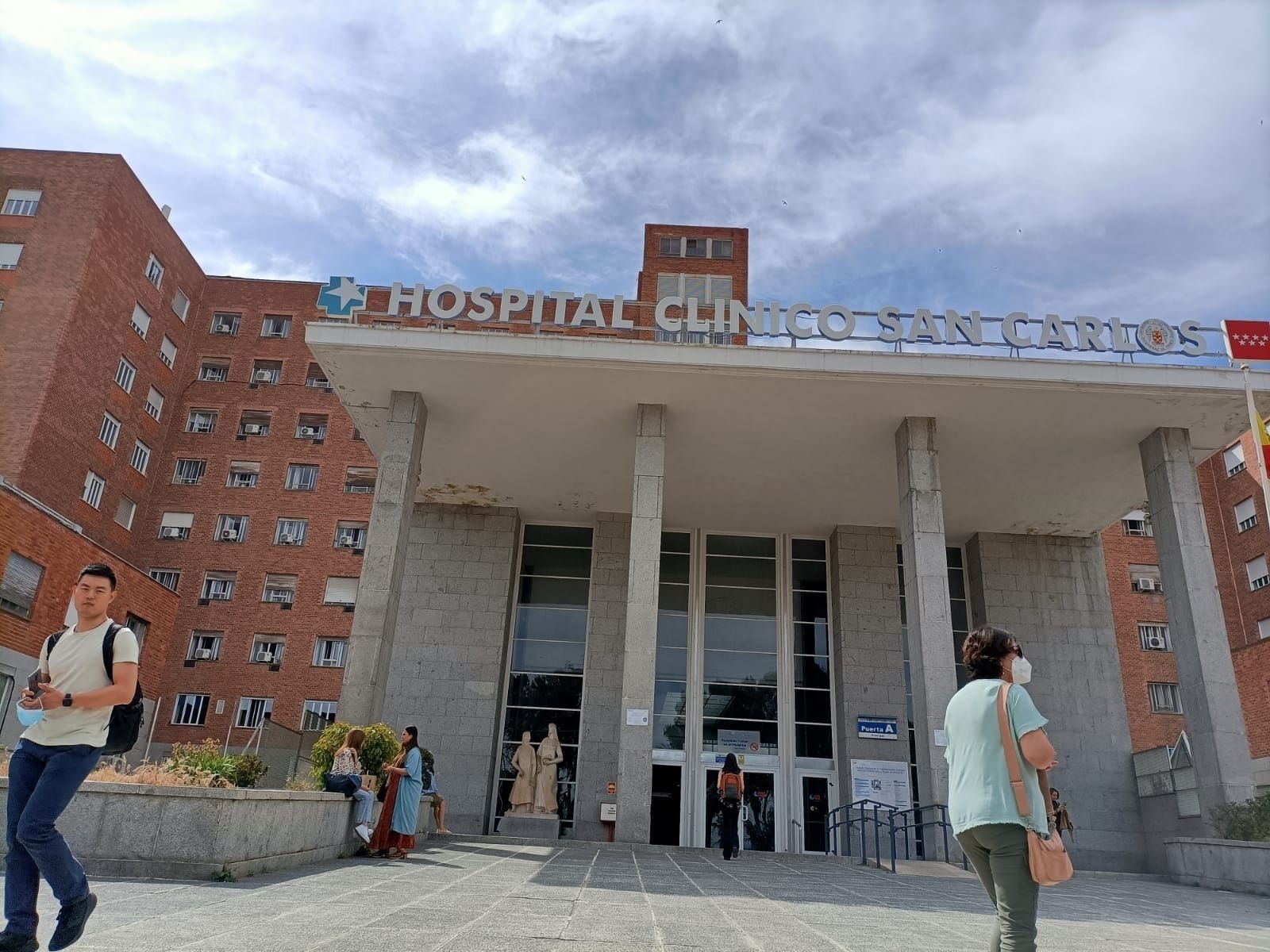 El Hospital Clínico San Carlos tendrá 10 quirófanos más y un servicio de Oftalmología
