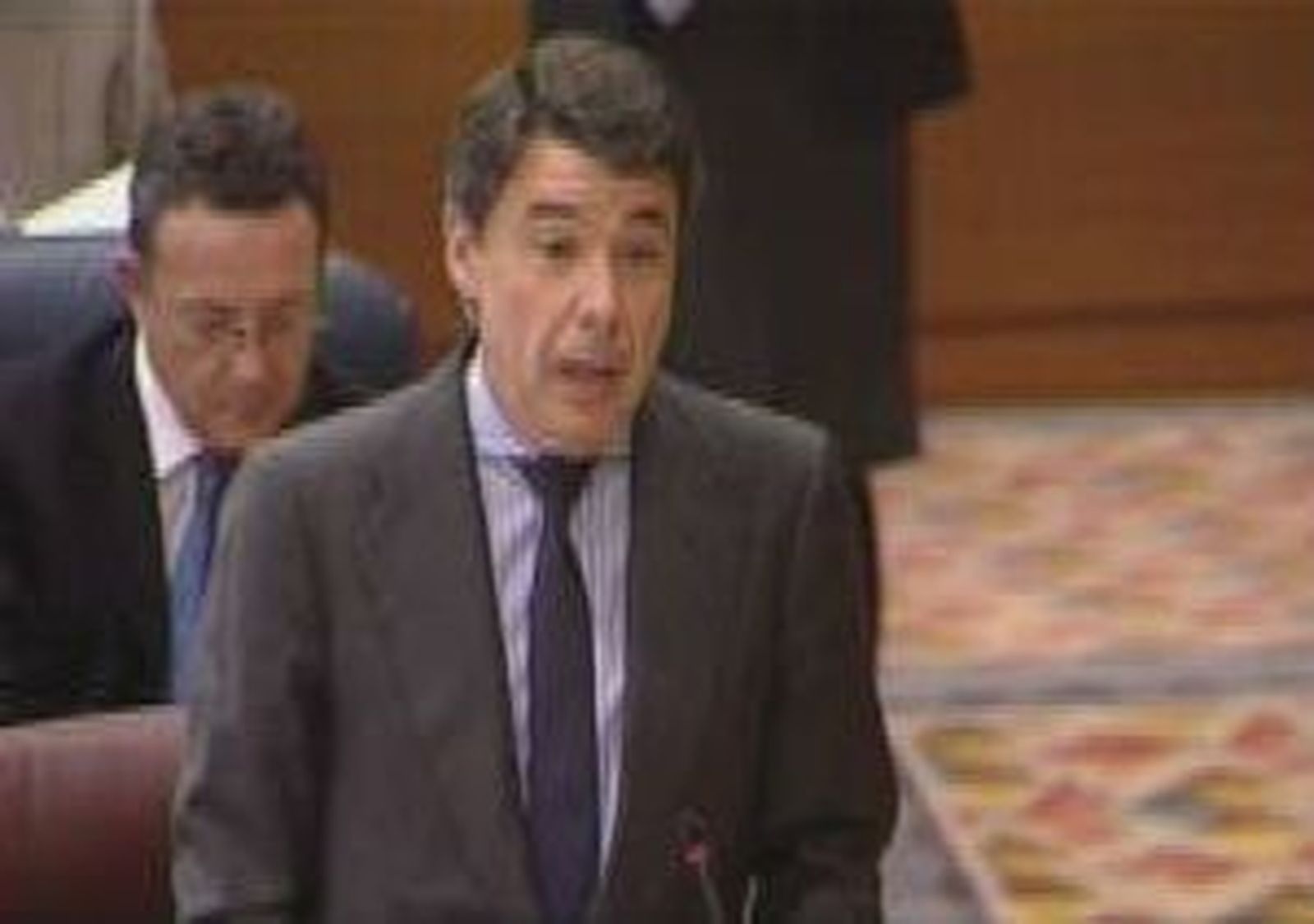 González extenderá a cada municipio el modelo antiduplicidades de Madrid