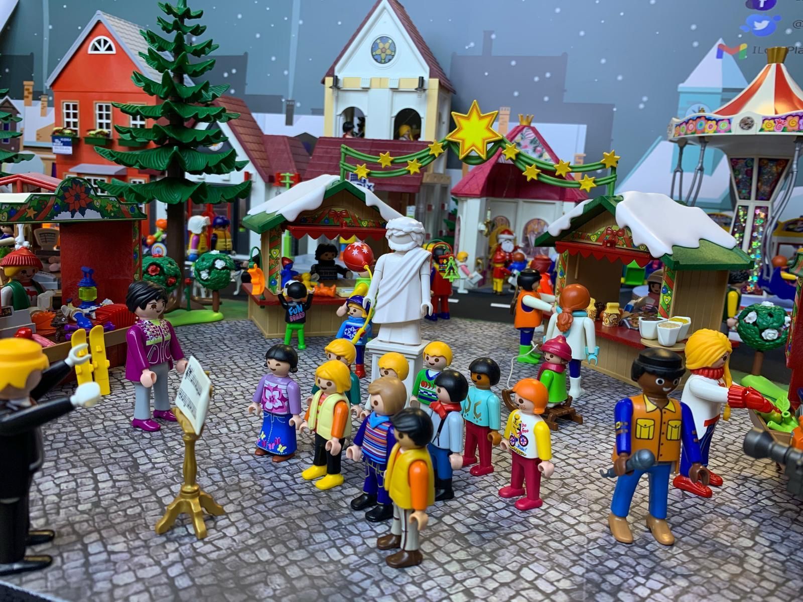 Exposición navideña de figuras de Playmobil en Fuenlabrada