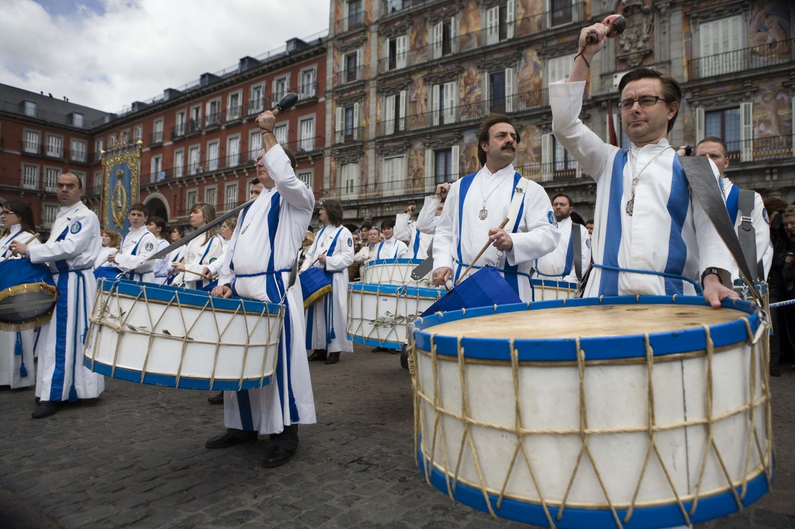 Tamborrada en la Plaza Mayor