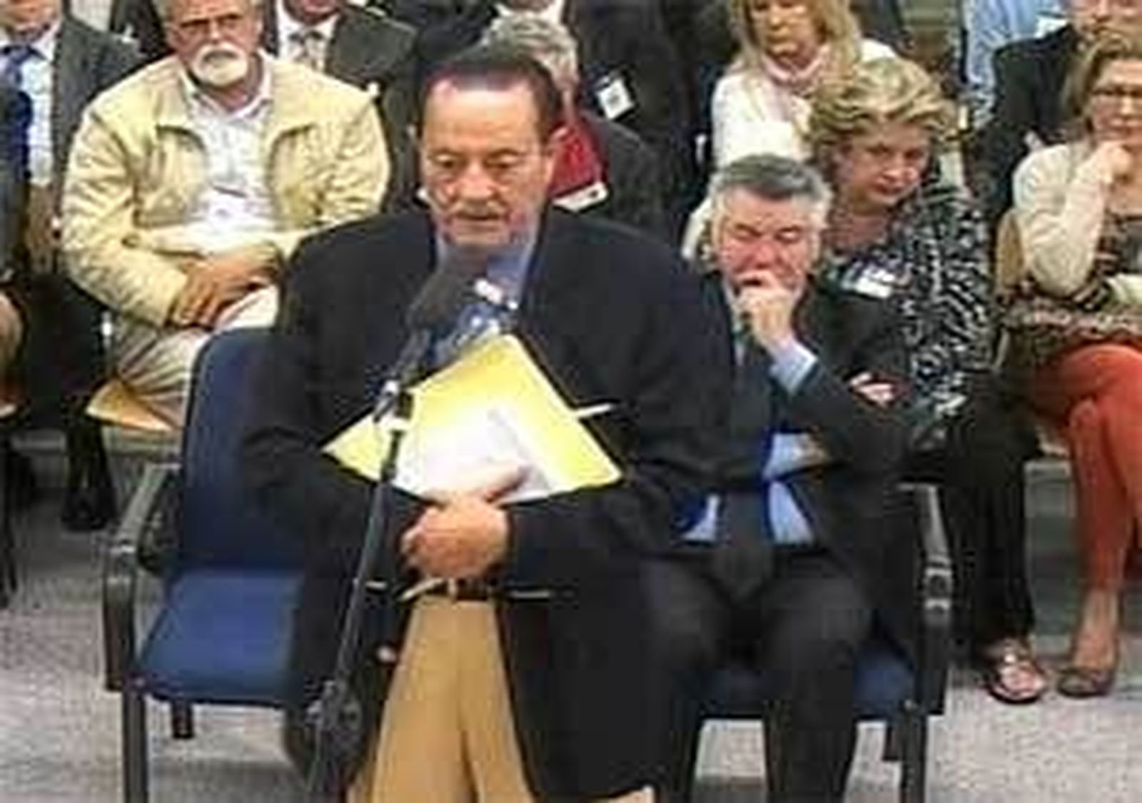 Julián Muñoz acusa a Jesús Gil de crear sociedades para desviar fondos de Marbella