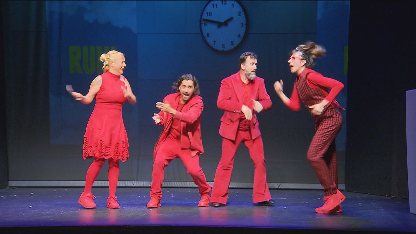 'Passport', una obra teatral llena de anécdotas