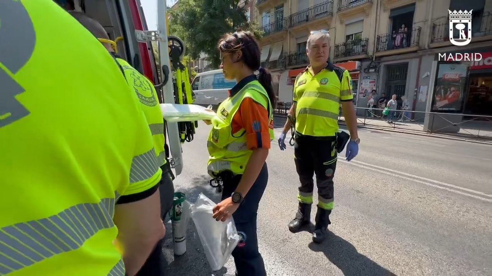 Grave un hombre por un golpe de calor en Puente de Vallecas
