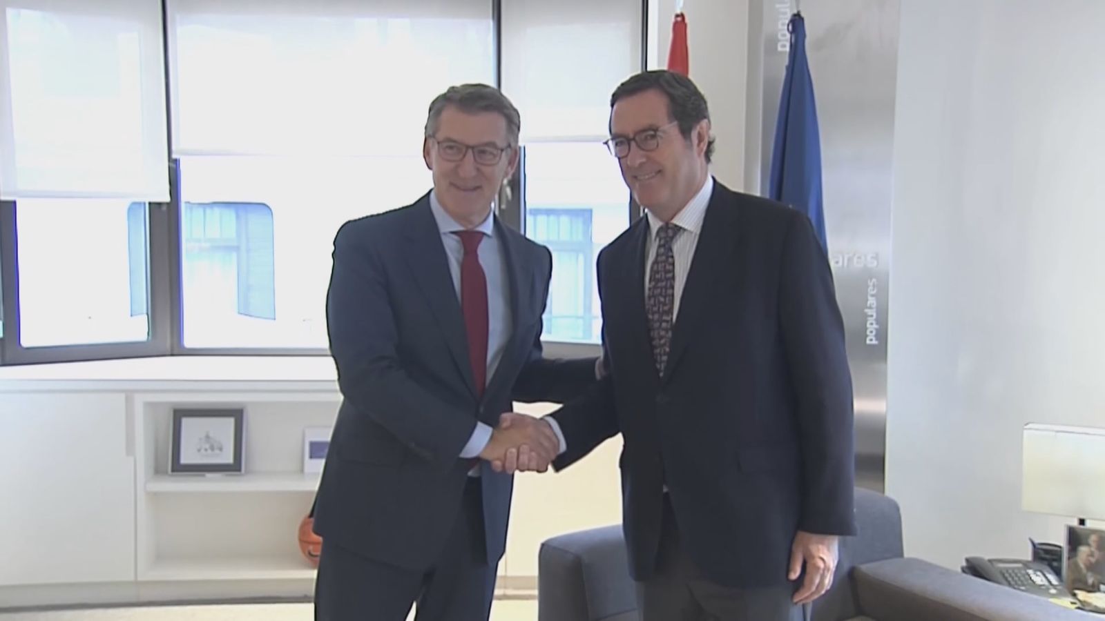 Garamendi remite a la negociación colectiva las propuestas de flexibilidad horaria del PP