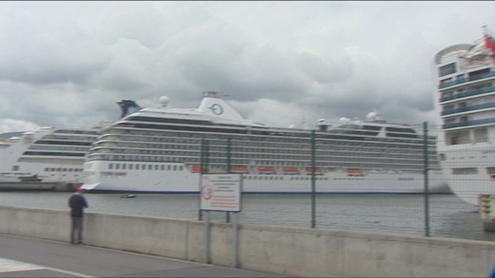 El Puerto de Bilbao recibe cuatro cruceros con cerca de 6.400 pasajeros