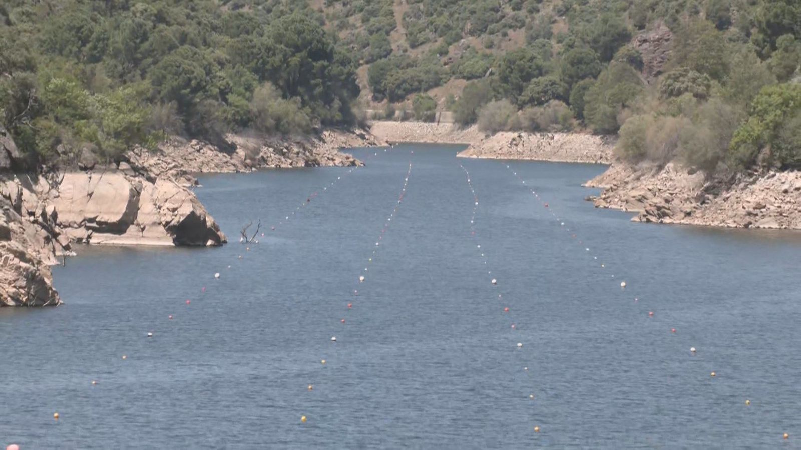 El embalse de Picadas baja su nivel hasta el 60% por obras urgentes en la presa