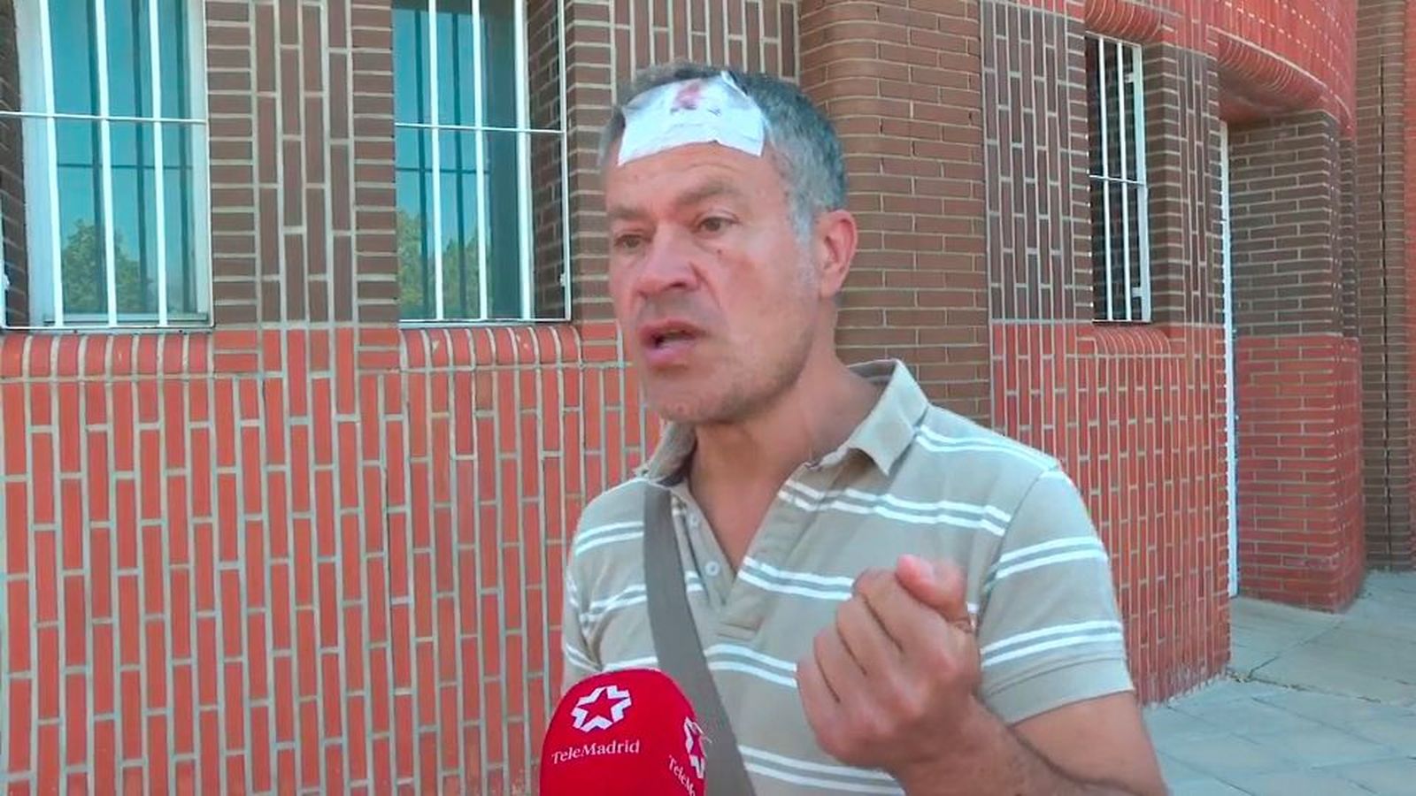 Agreden con piedras al propietario de una vivienda ocupada en Pozuelo