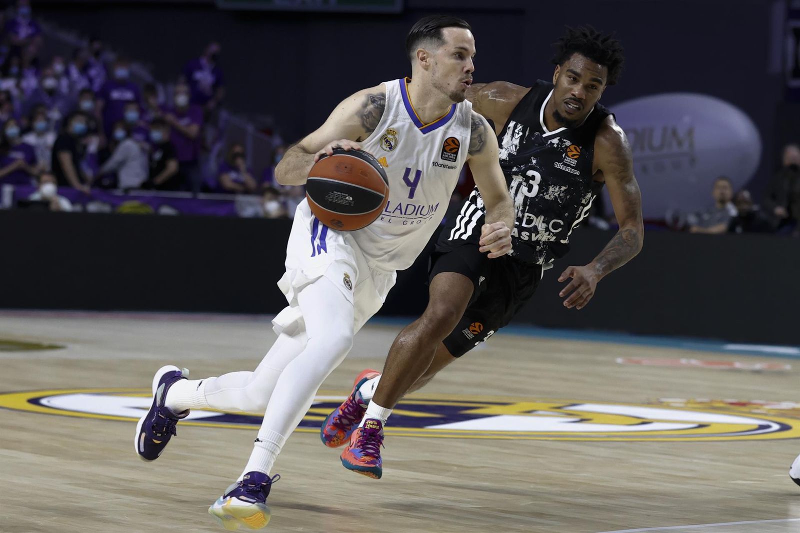 Heurtel ante el Asvel Villeurbanne