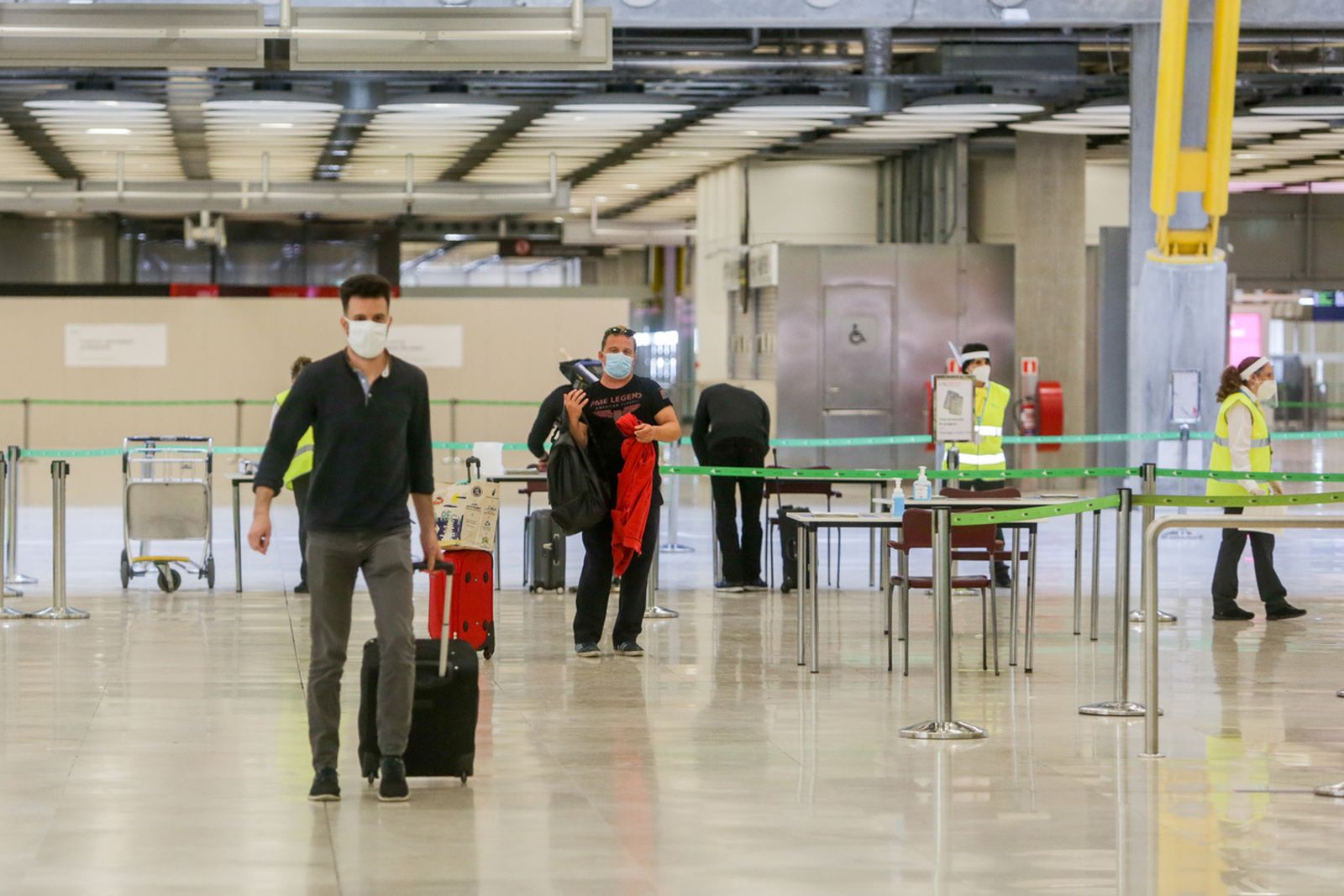 El aeropuerto de Barajas estrena nuevas medidas de control tras el fin del estado de alarma