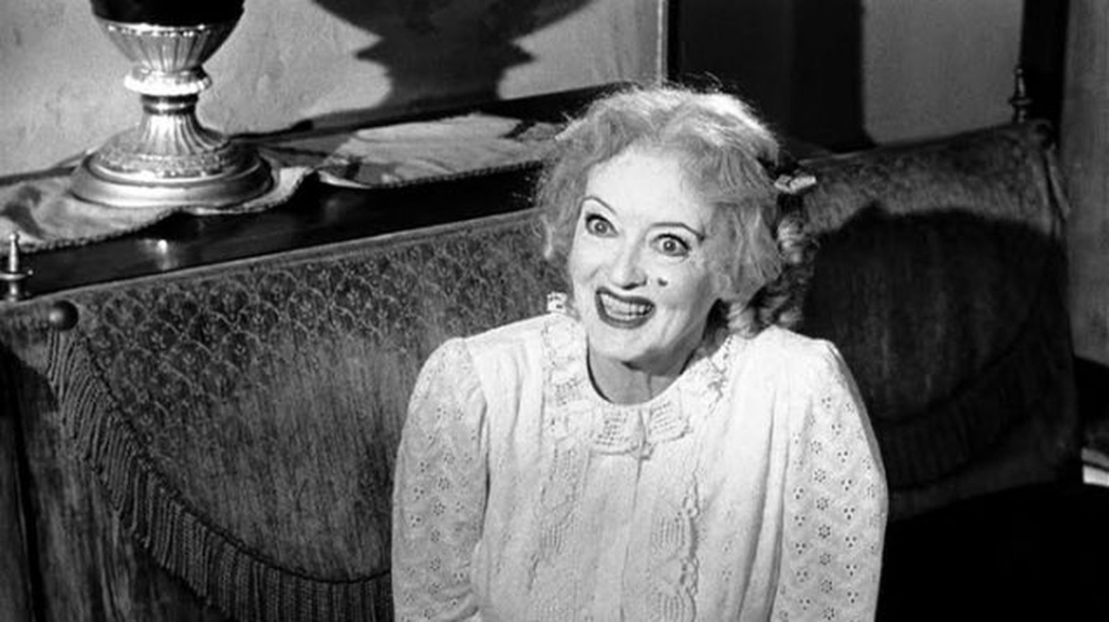Escena de la película 'Qué fue de Baby Jane' (Bette Davis)
