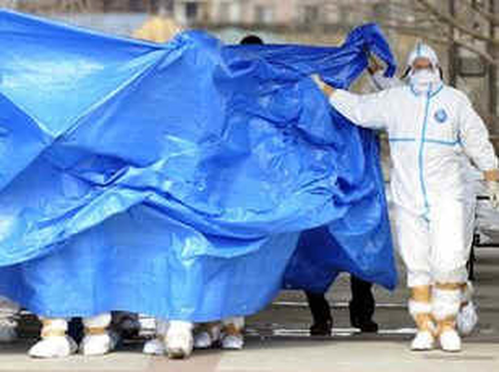 Dos trabajadores de  Fukushima-1 aparecen muertos en la central nuclear