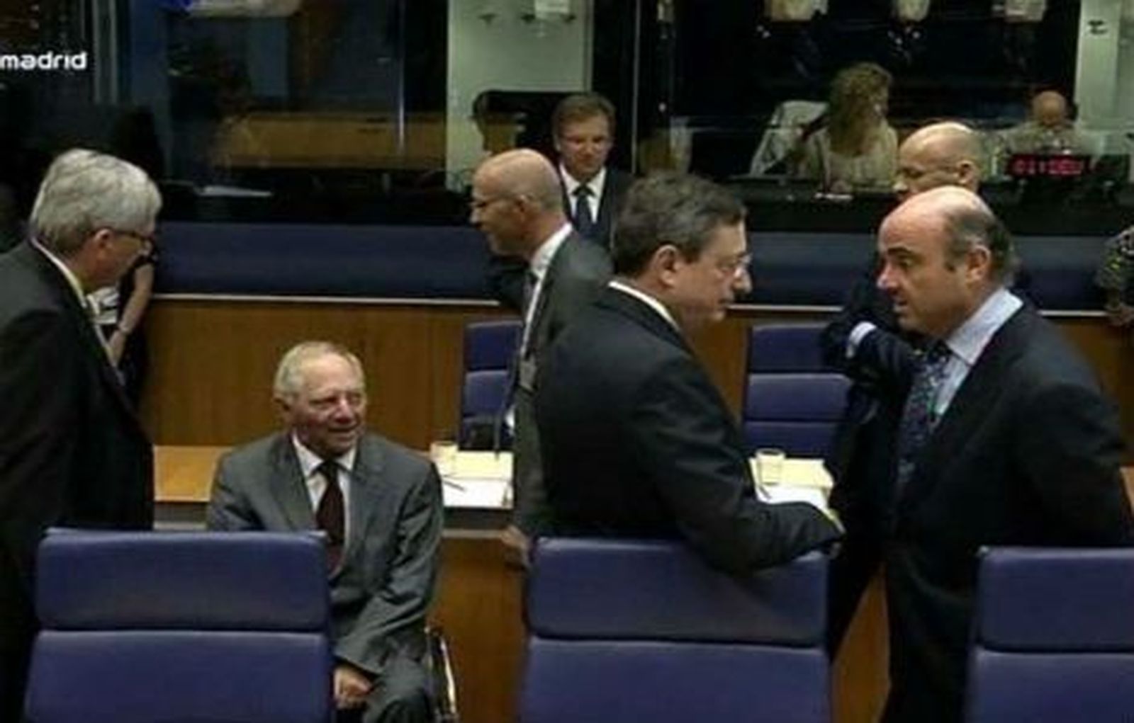El Eurogrupo estudia hoy las ayudas a la banca de España y Chipre
