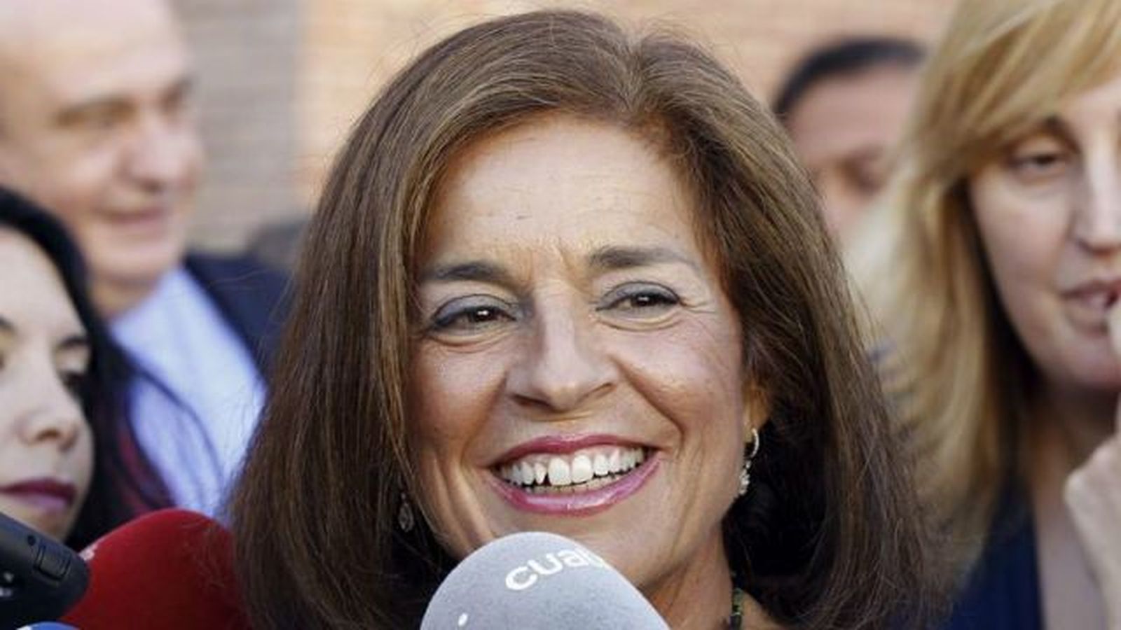 Botella trabajará "hasta el último día” y Rajoy dice que no acelera la sucesión