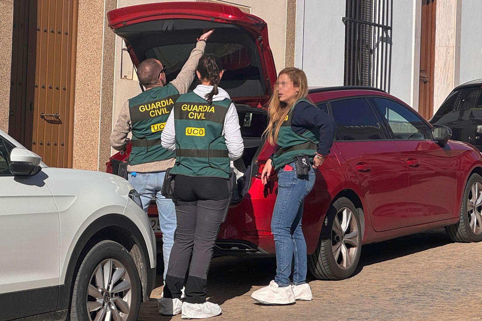 La Guardia Civil encuentra restos óseos en la búsqueda de Francisca Cadenas en Hornachos