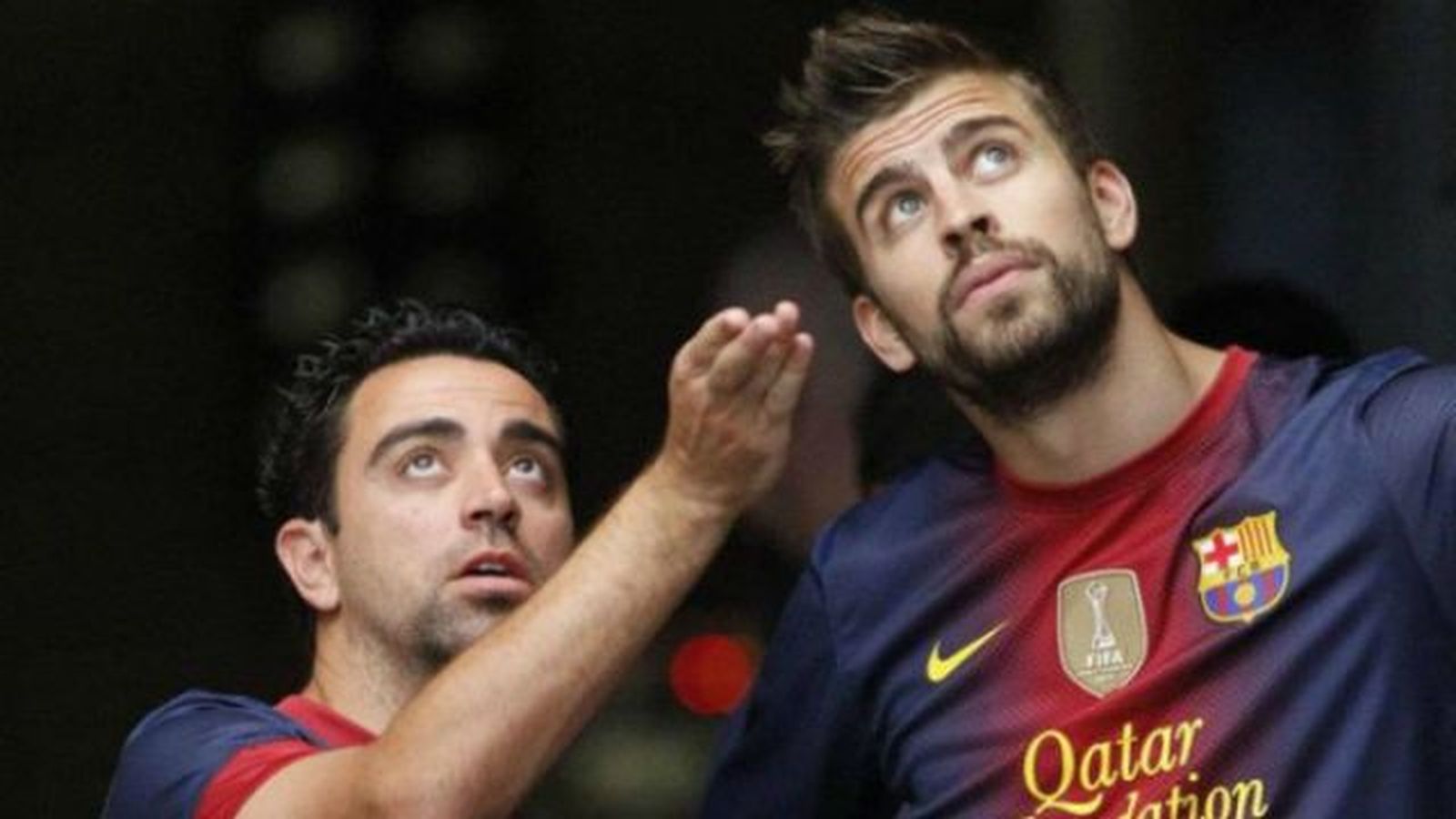Xavi "Piqué es básico, fundamental y vital dentro y fuera del campo"