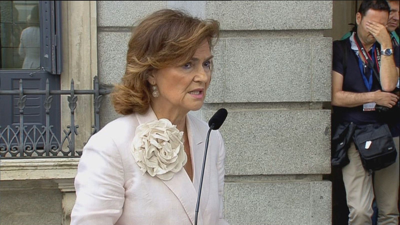 Calvo confirma que el PSOE acepta que Irene Montero ocupe una vicepresidencia