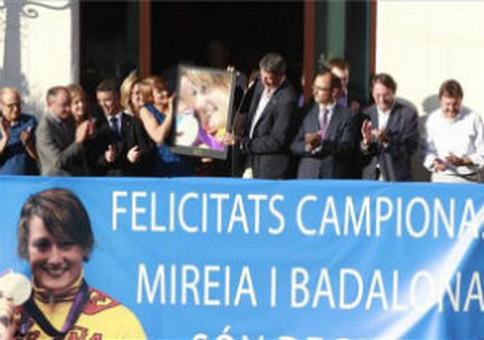 Homenaje a Mireia Belmonte