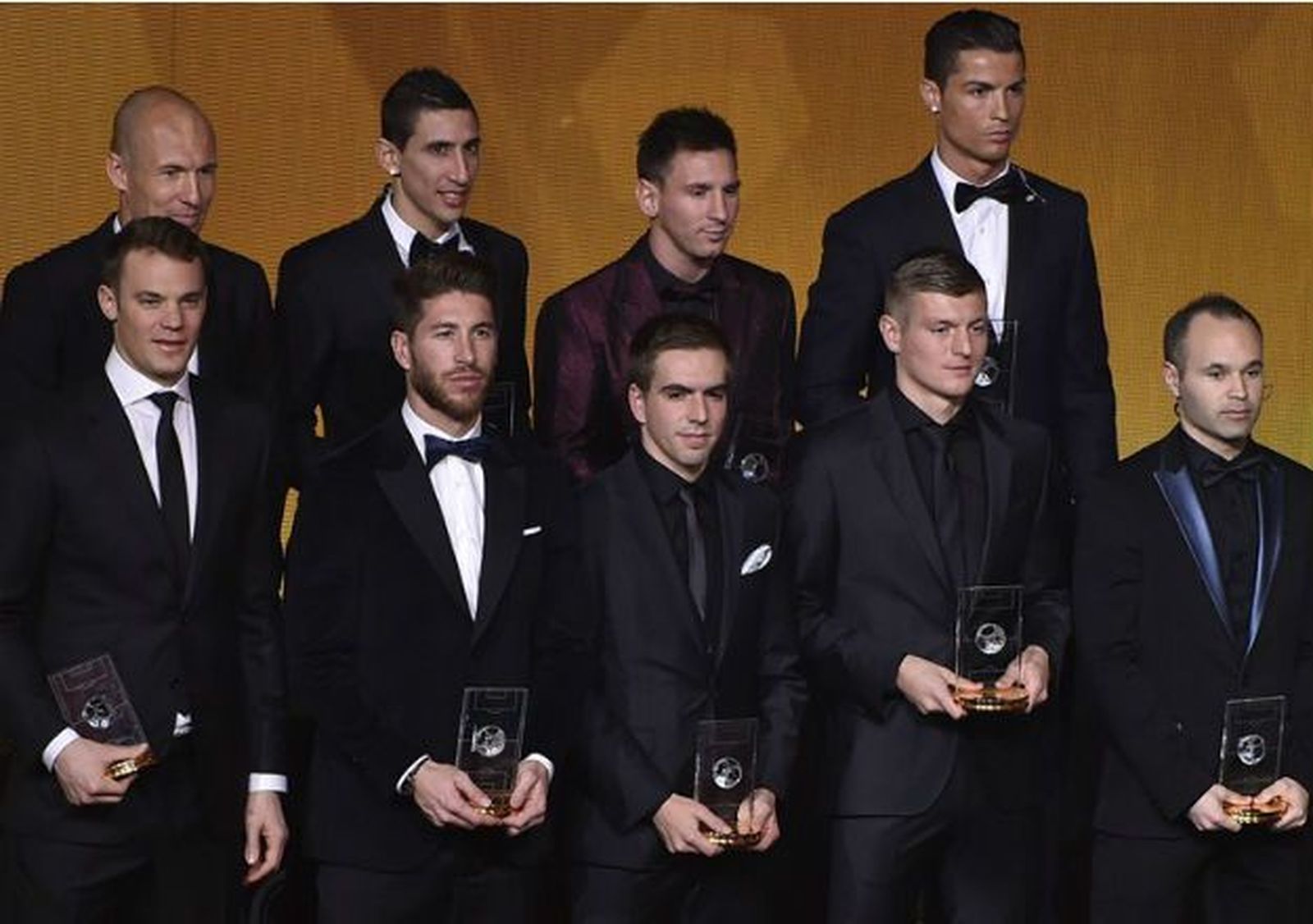Cristiano, Ramos, Kroos, Messi, Iniesta y Di María, en el once del año