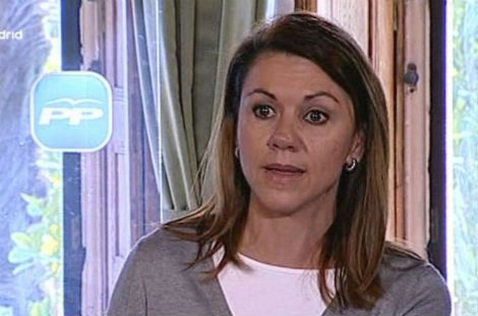 Cospedal reta a los movimientos sociales a acudir a las elecciones