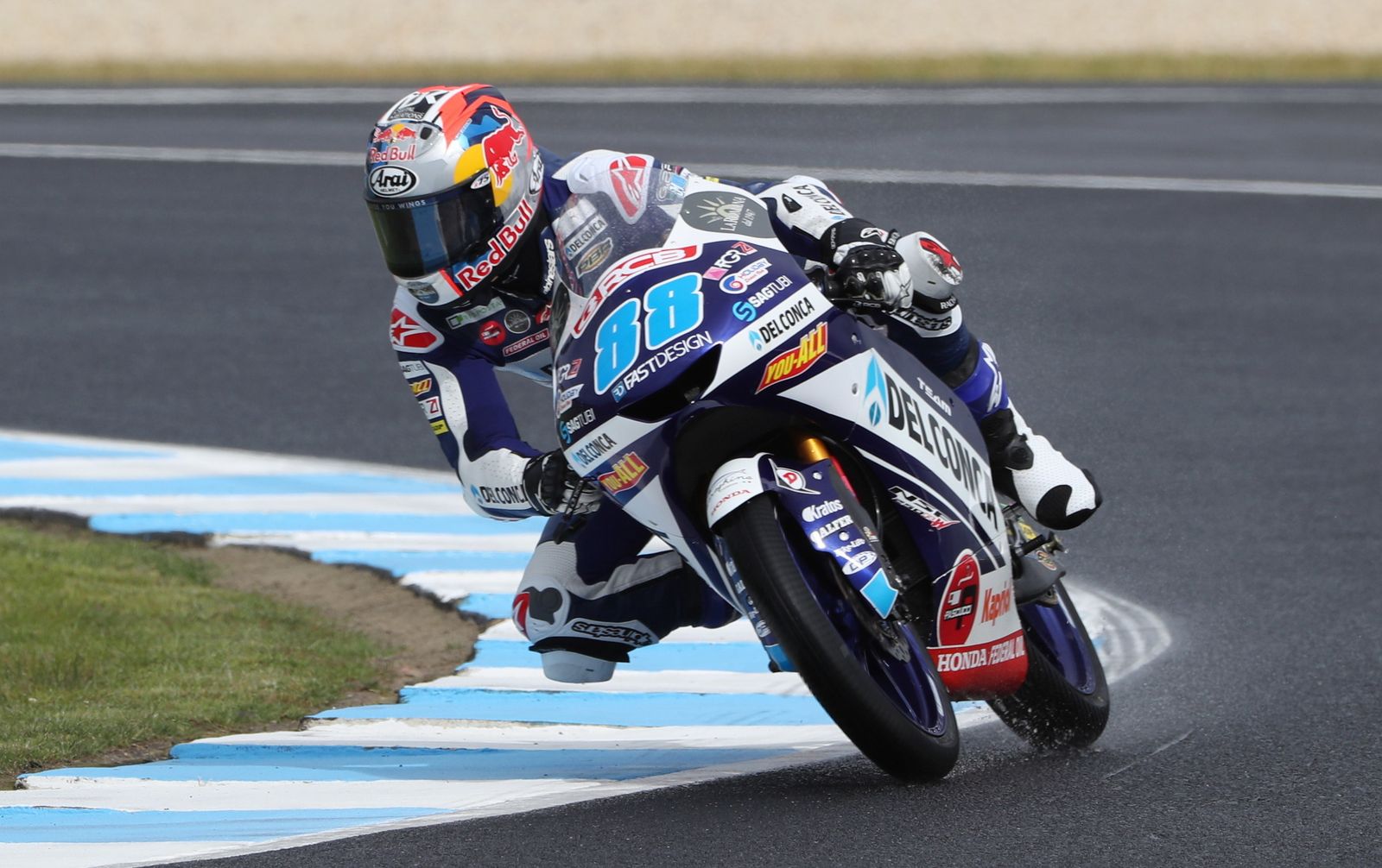 ASÍ ES EL CAMPEON DEL MUNDO DE MOTO 3