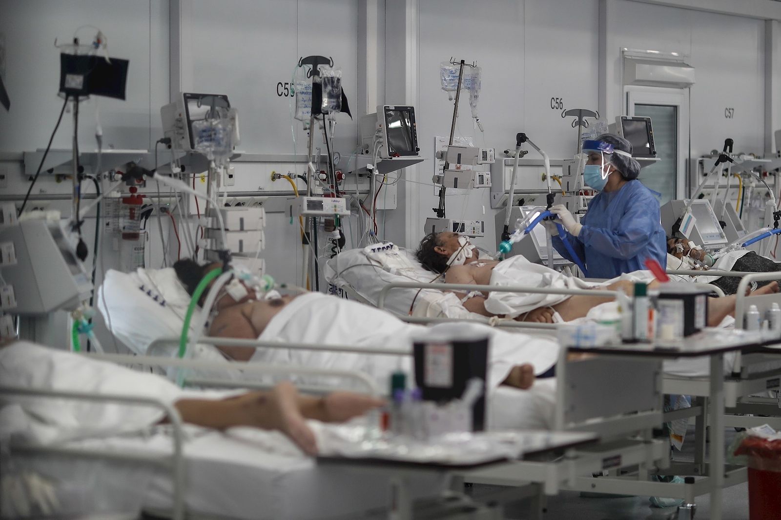 Pacientes de covid-19 en un hospital argentino