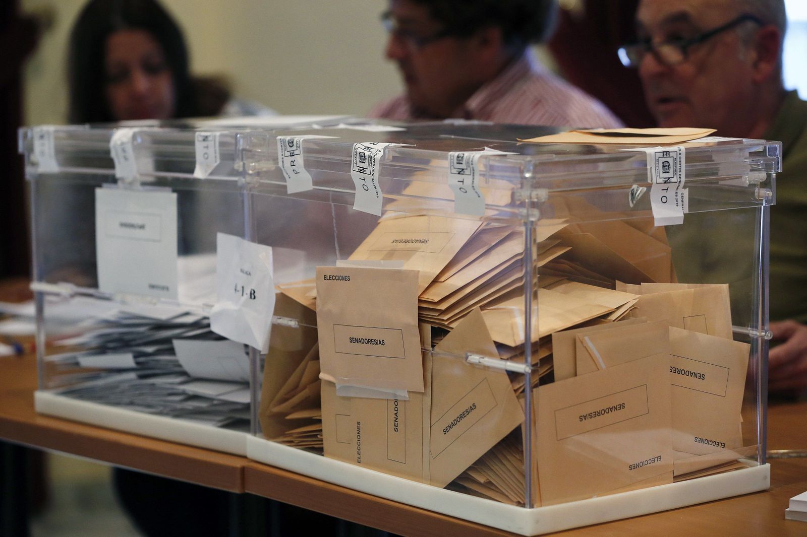 Urnas cerradas durante las elecciones generales 2019