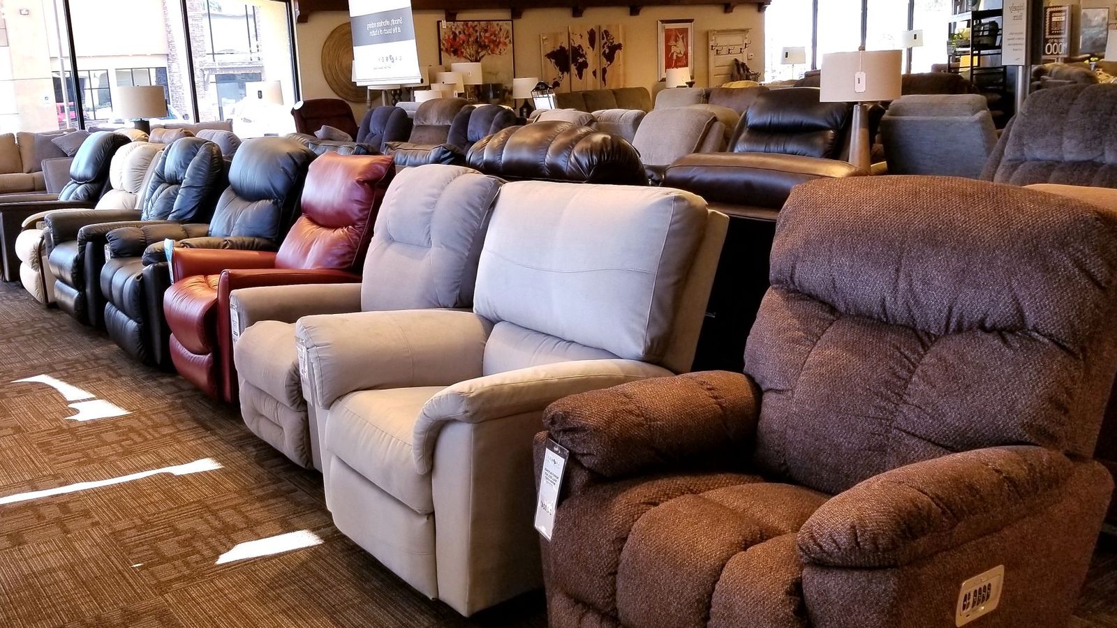 Muebles a precio de chollo en Usera