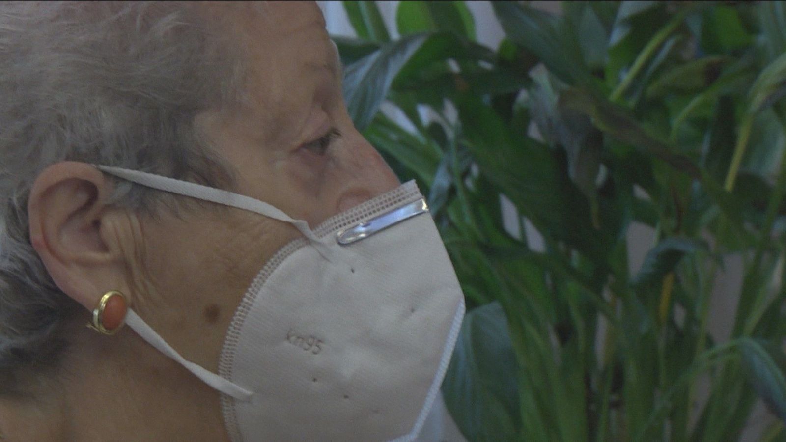 Supera la COVID a sus 80 años, pero pierde a su marido y a su hijo