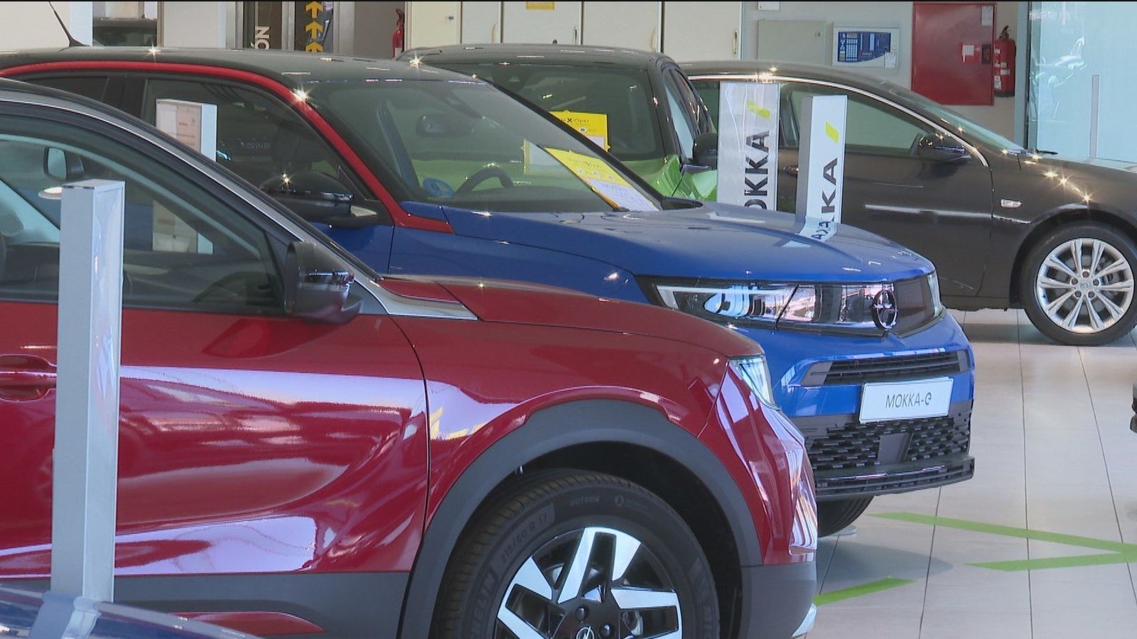 La venta de coches usados 'salva' a los concesionarios que perdieron un 8% en facturación en 2021