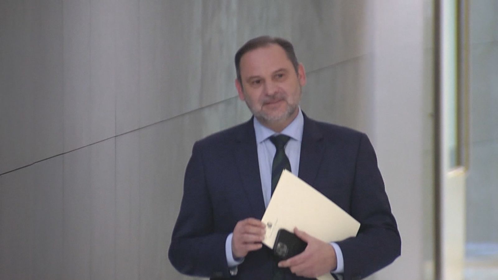El juez del caso Koldo sitúa a José Luis Ábalos como intermediario en la presunta trama de mordidas por la compra de mascarillas