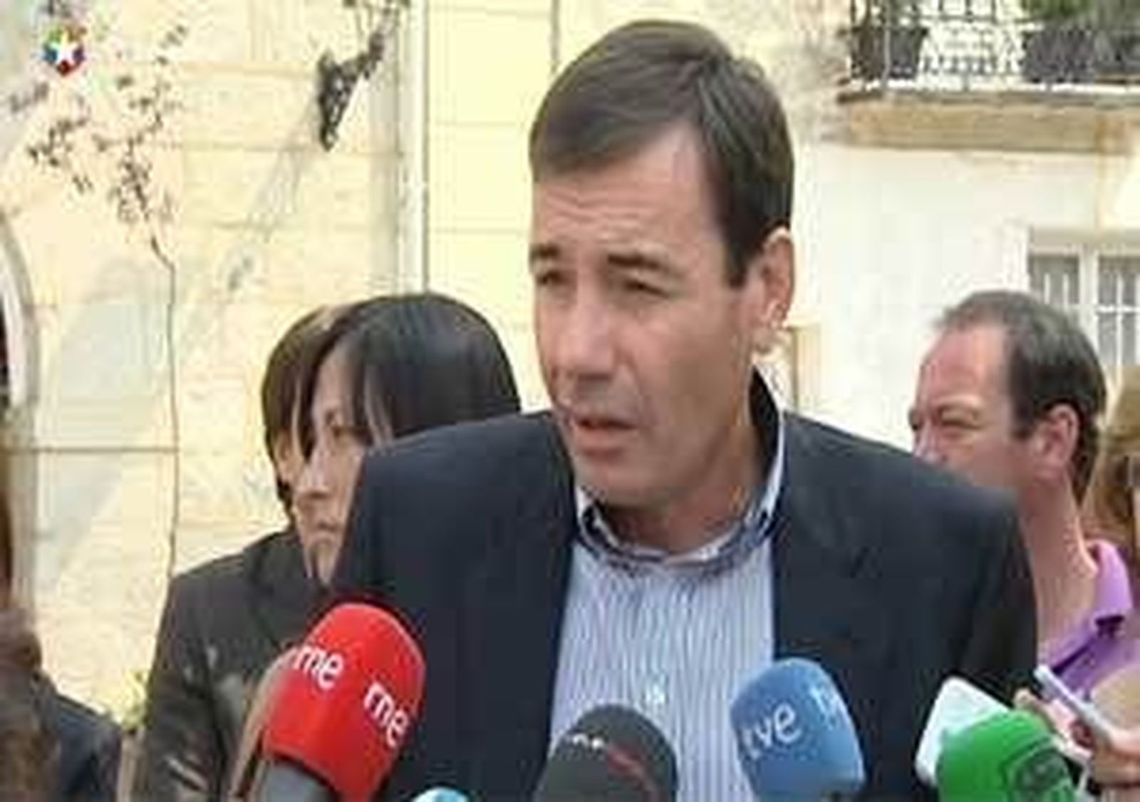 Gómez solicitará ante la Asamblea de Madrid  "autonomía" para el instituto Las Canteras de Collado Mediano