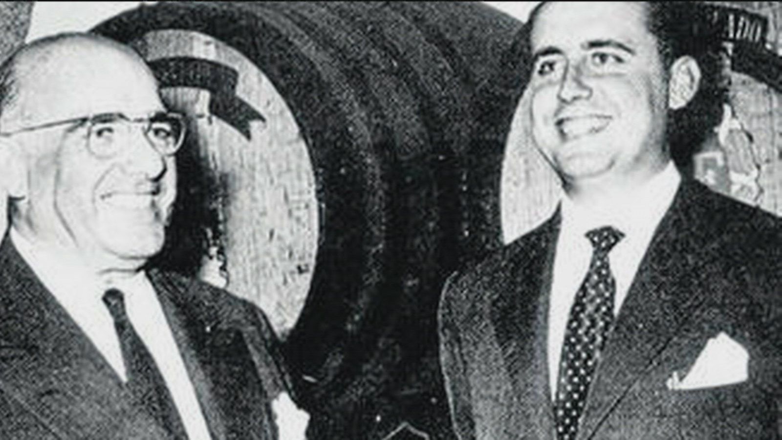 ¿Cómo se inició José María Ruiz-Mateos en el mundo de los negocios?