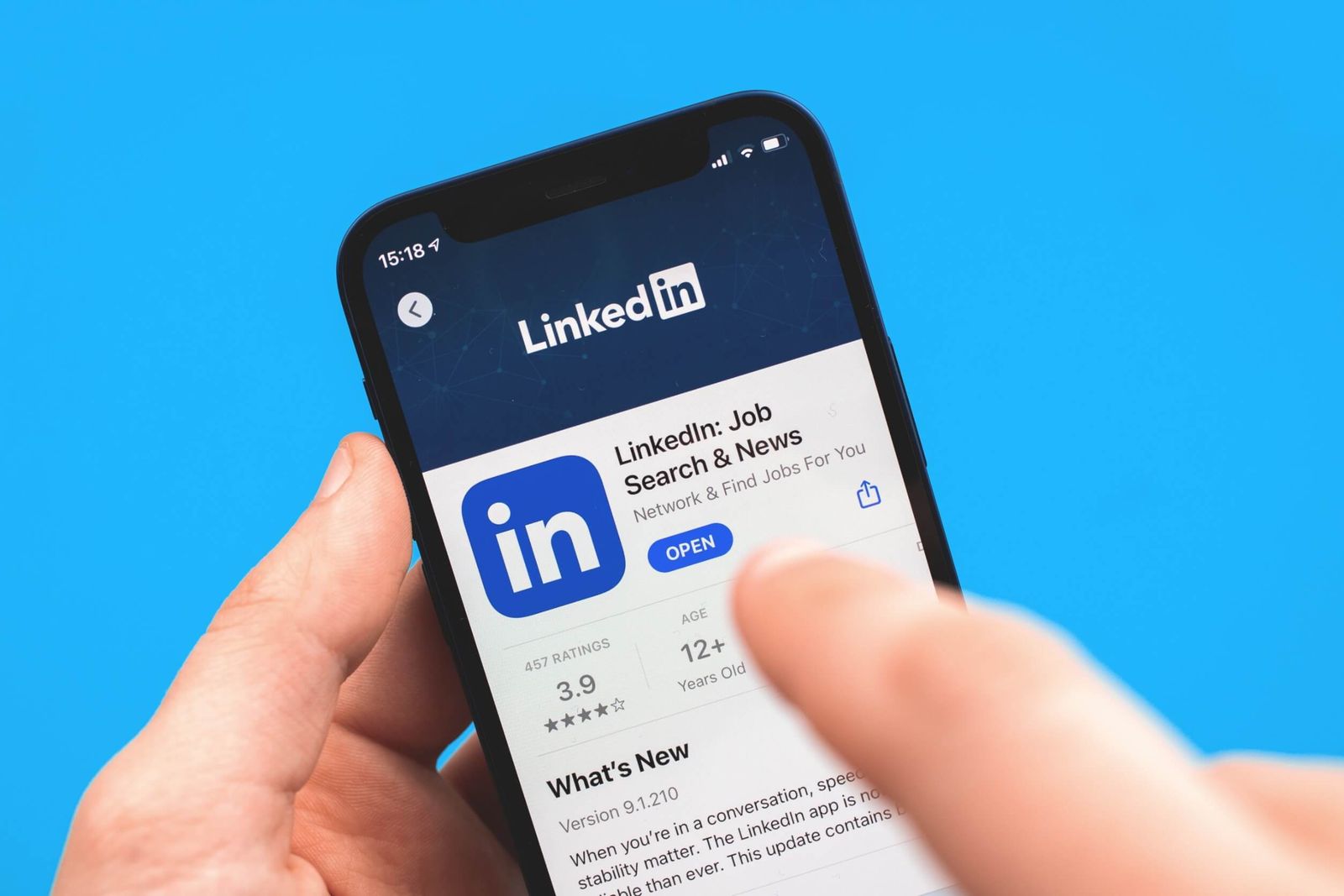 Orientación Laboral: Consejos de LinkedIn para mejorar tu seguridad en la búsqueda de empleo