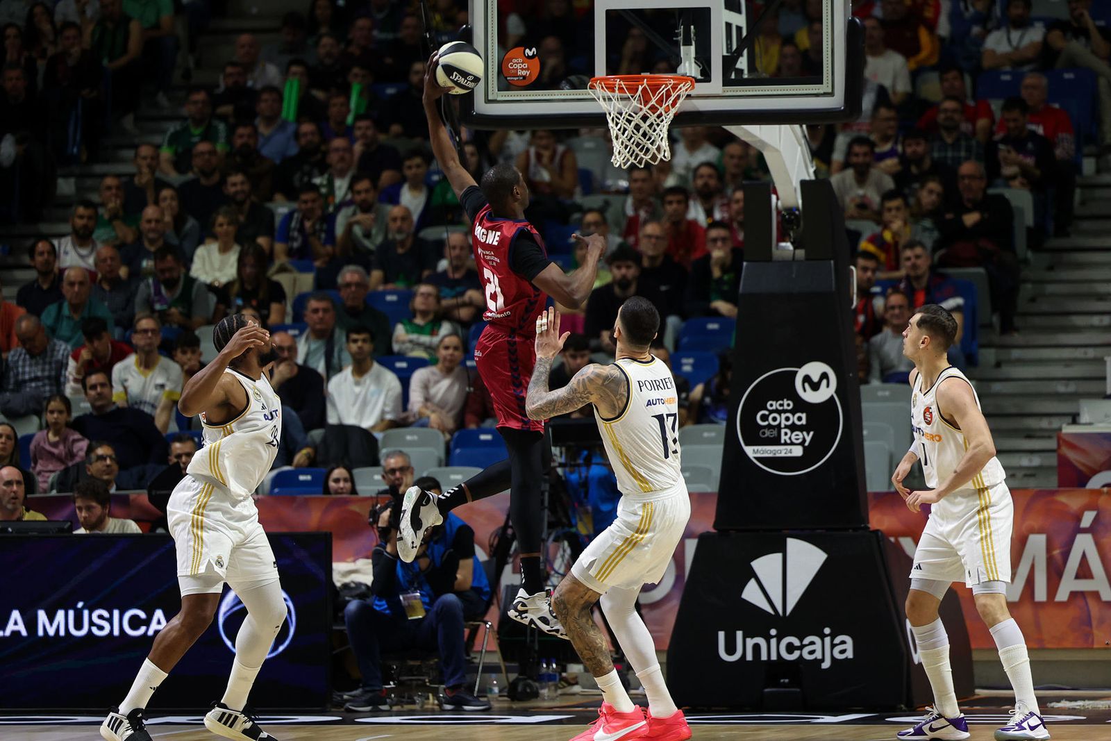 Real Madrid - UCAM Murcia